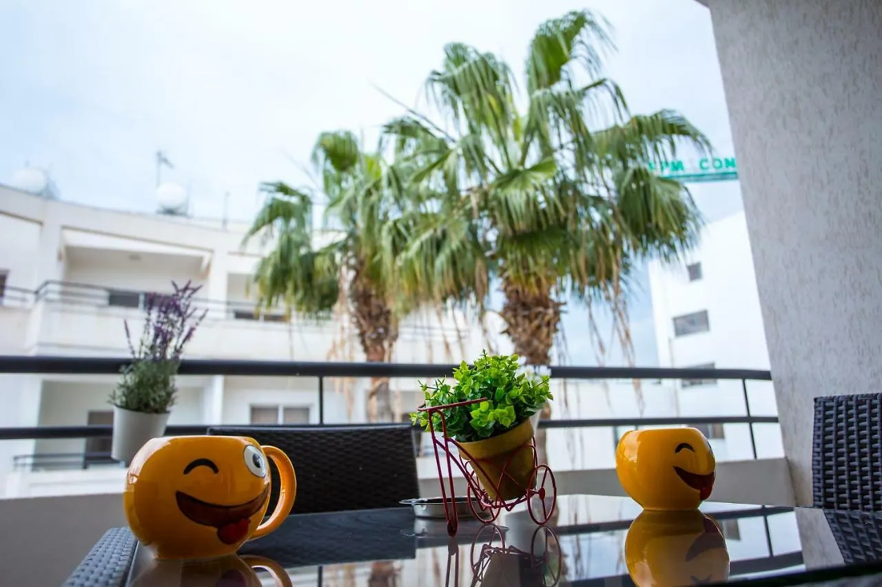 Yippee! Apartments I Town Center Larnaca 0*,  Kıbrıs