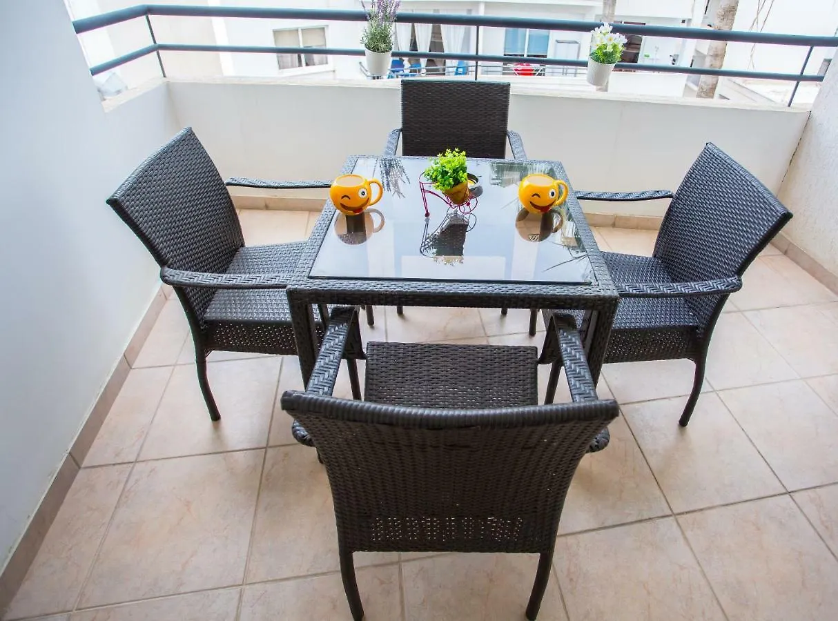 Yippee! Apartments I Town Center Larnaca